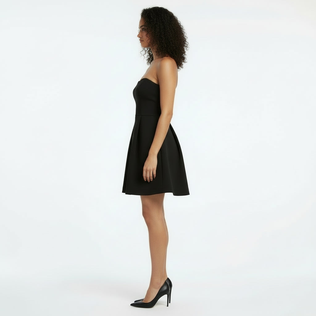 שמלת מיני דגם נוי